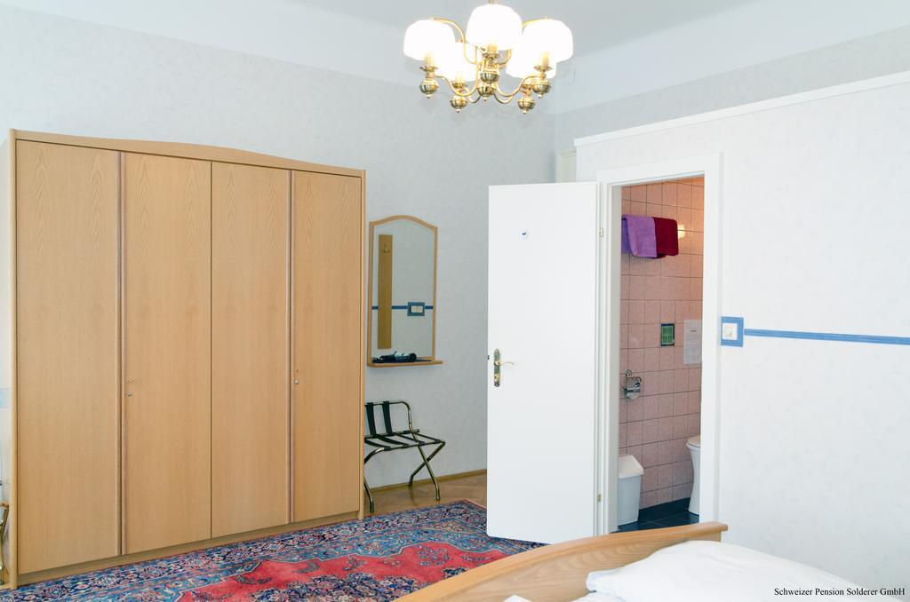 Schweizer Pension Solderer Bécs Szoba fotó